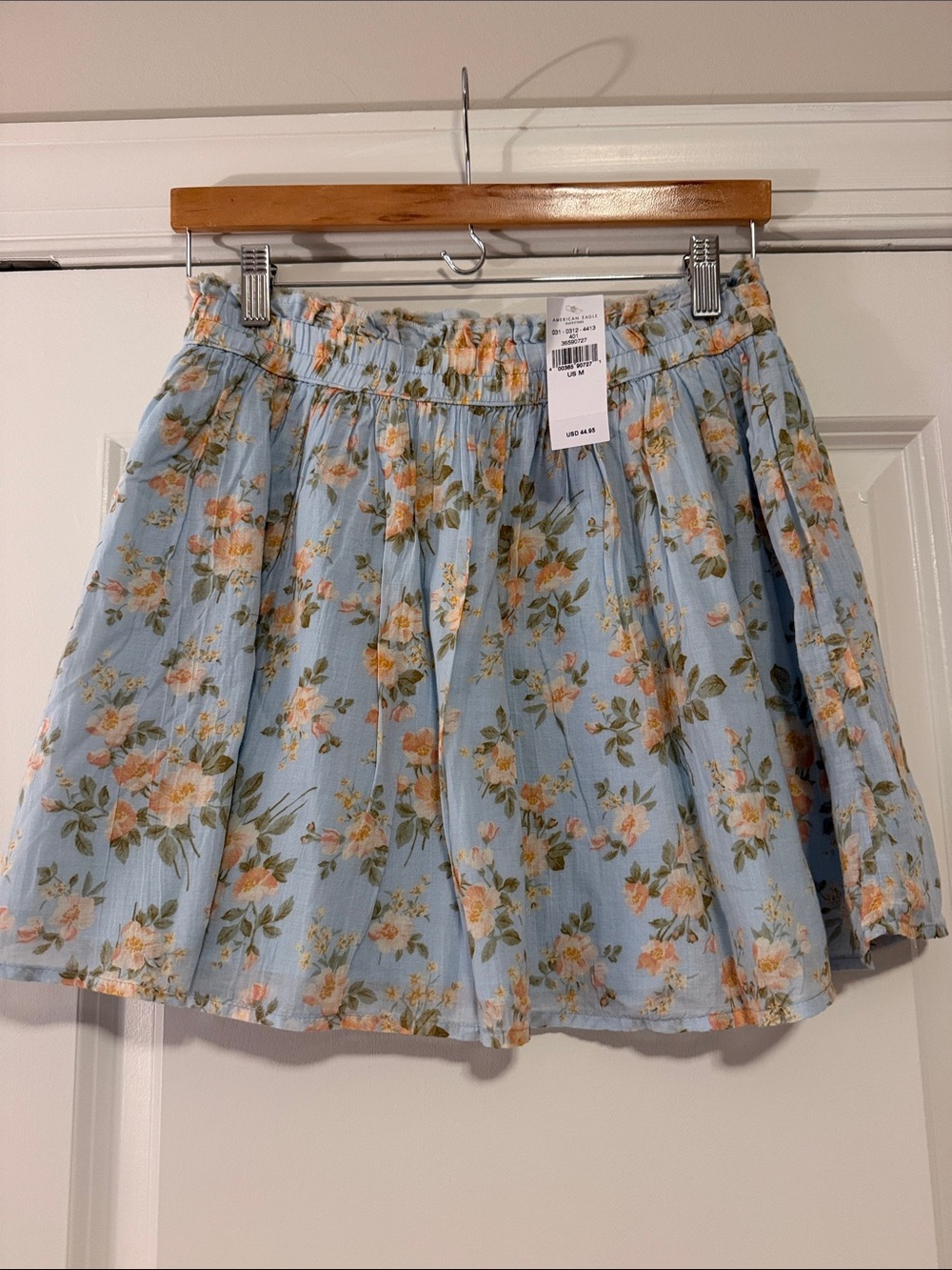 American Eagle NWT Floral Tiered Mini Skirt in Light Blue